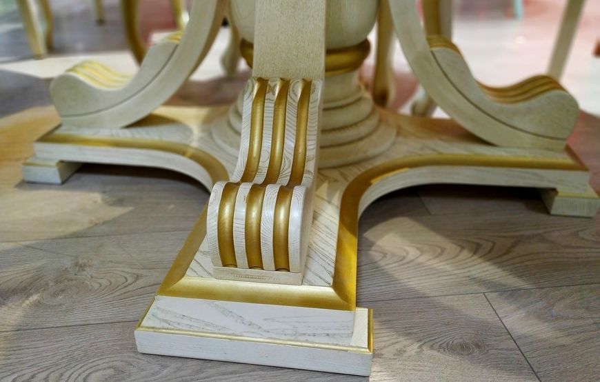 Стол из натурального дерева "Karat" круглый 793 фото